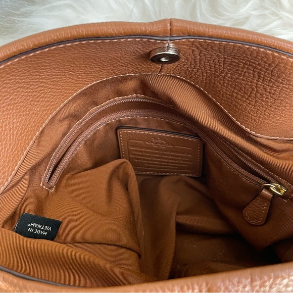 Coach Camel Brown Triple Compartment Purse - Picture 9 of 11
